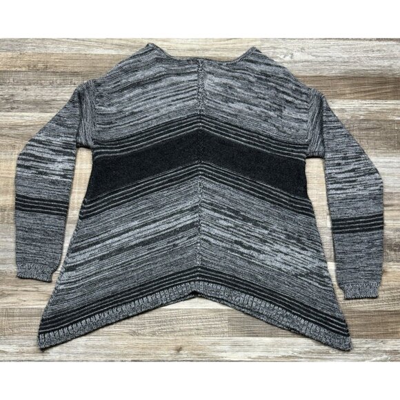 Maurices Womens Size L Gray Chevron Stripe Long Sleeve Tunic Sweater Pullover - Picture 6 of 16